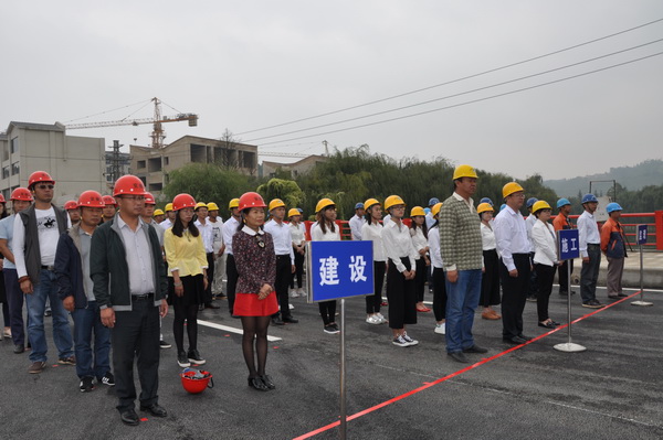 安寧市龍川西路建設(shè)工程