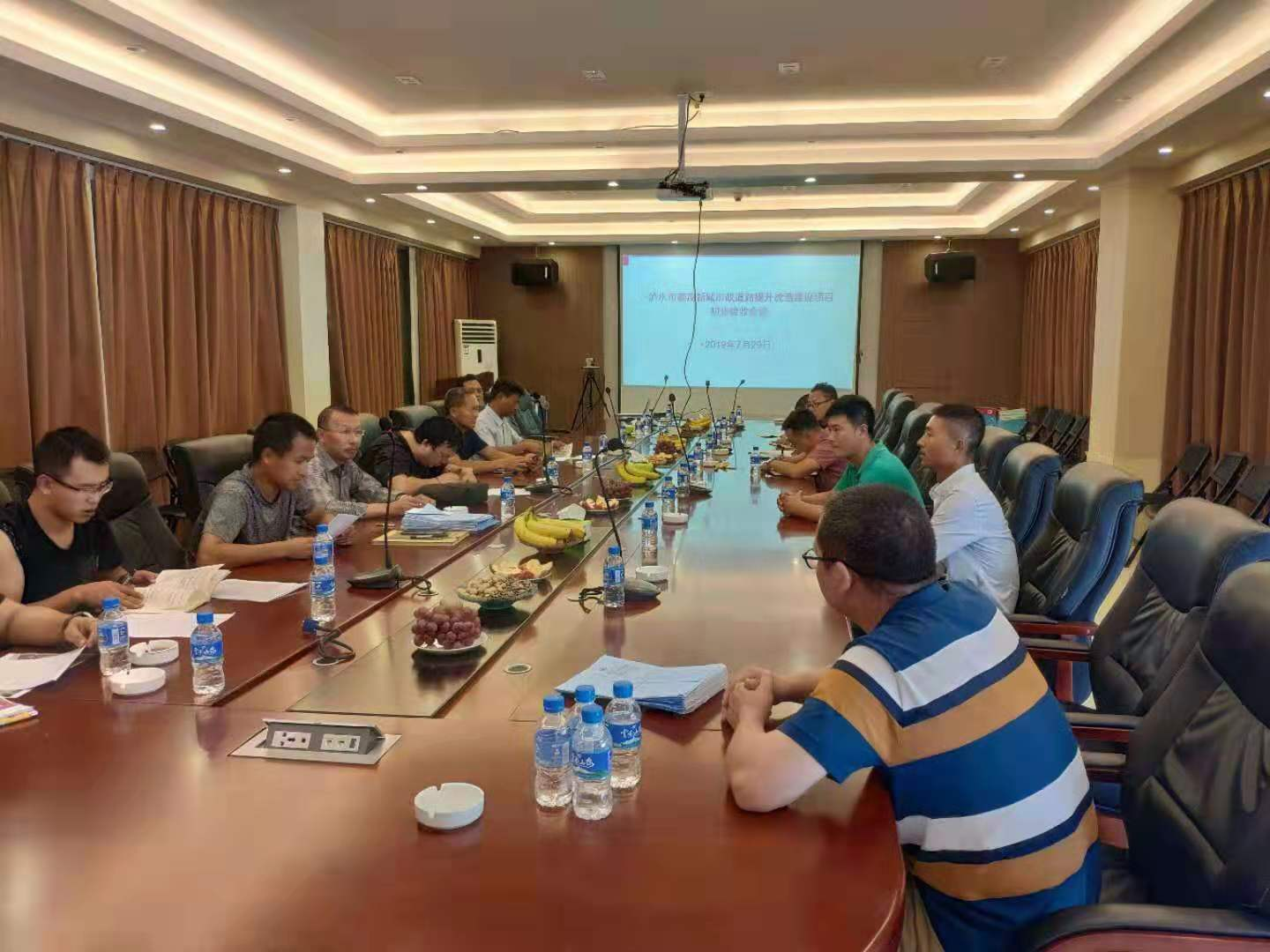 瀘水市賴(lài)茂新區(qū)市政道路景觀提升改造建設(shè)項(xiàng)目預(yù)驗(yàn)收
