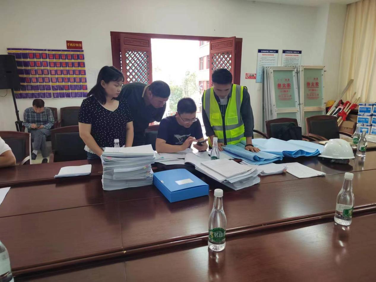 云南佛學(xué)院師生宿舍樓、食堂樓建設(shè)項(xiàng)目 地基與基礎(chǔ)、主體結(jié)構(gòu)分部工程驗(yàn)收